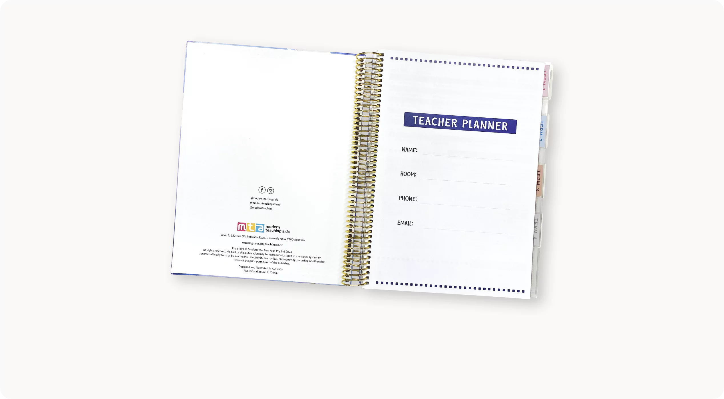 02/10 - Start personalising your planner from page one!