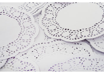 White Doilies – Pack of 250