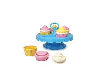 play kitchen cupcakes