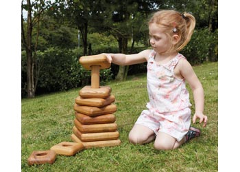 Giant Wooden Pyramid – Square Pieces