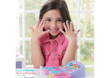 Aquabeads - Design 'n' Display Nail Studio                                                