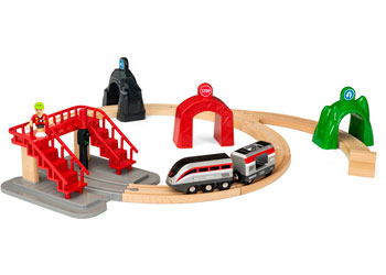 BRIO - Smart Engine Set with Action Tunnels