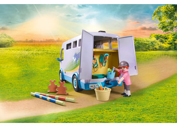 Playmobil - Mobile horse riding school