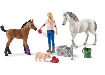 Schleich-Vet visiting mare and foal