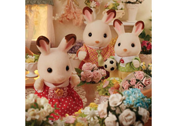 Sylvanian Families - Chocolate Rabbit Family                                              